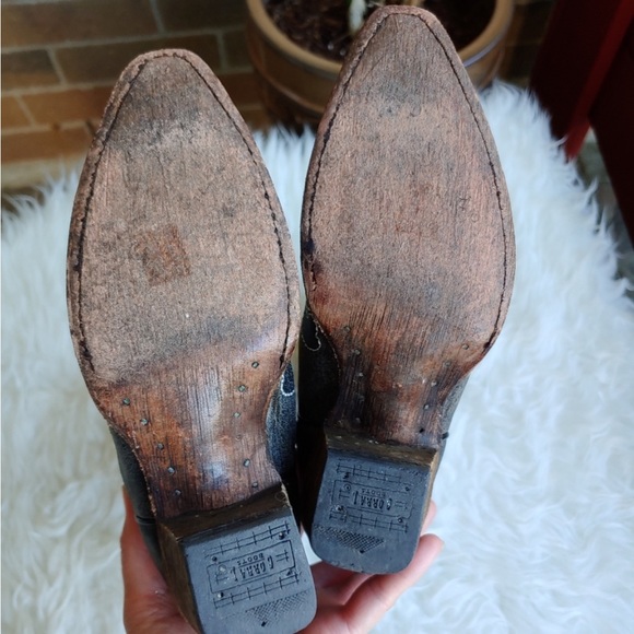 Corral Teens Distressed Cowboy Boots - Picture 6 of 8